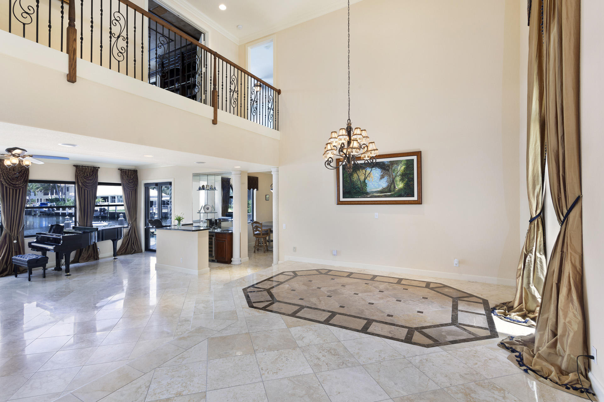 6929 Northeast 8th Drive Boca Raton, FL 33487 - Photo 3 of 20 ENTRY_TO_LIVING