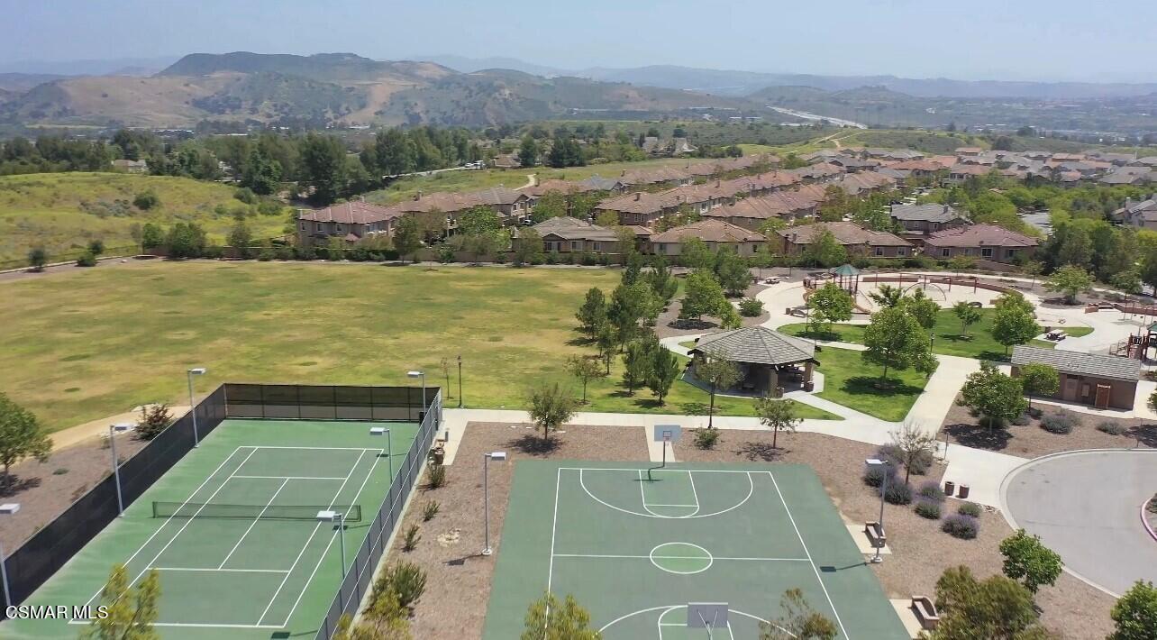 13988 Burdock Drive Moorpark, CA 93021 - Photo 34 of 35 a view of a city with an ocean view