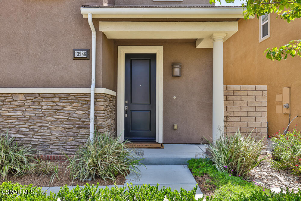 13988 Burdock Drive Moorpark, CA 93021 - Photo 4 of 35 a view of front door of house