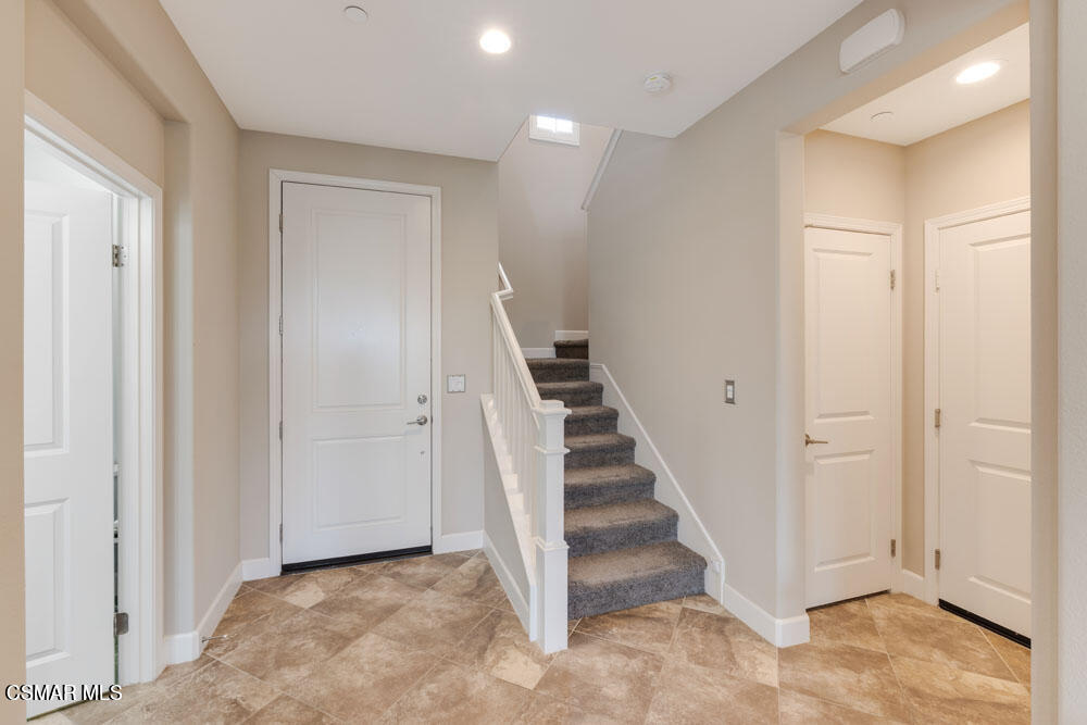 13988 Burdock Drive Moorpark, CA 93021 - Photo 8 of 35 a view of a hallway with entryway