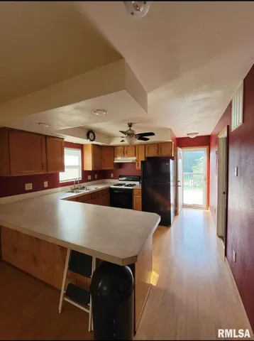 $70,000 | 1517 Monmouth Boulevard, Galesburg, IL 61401