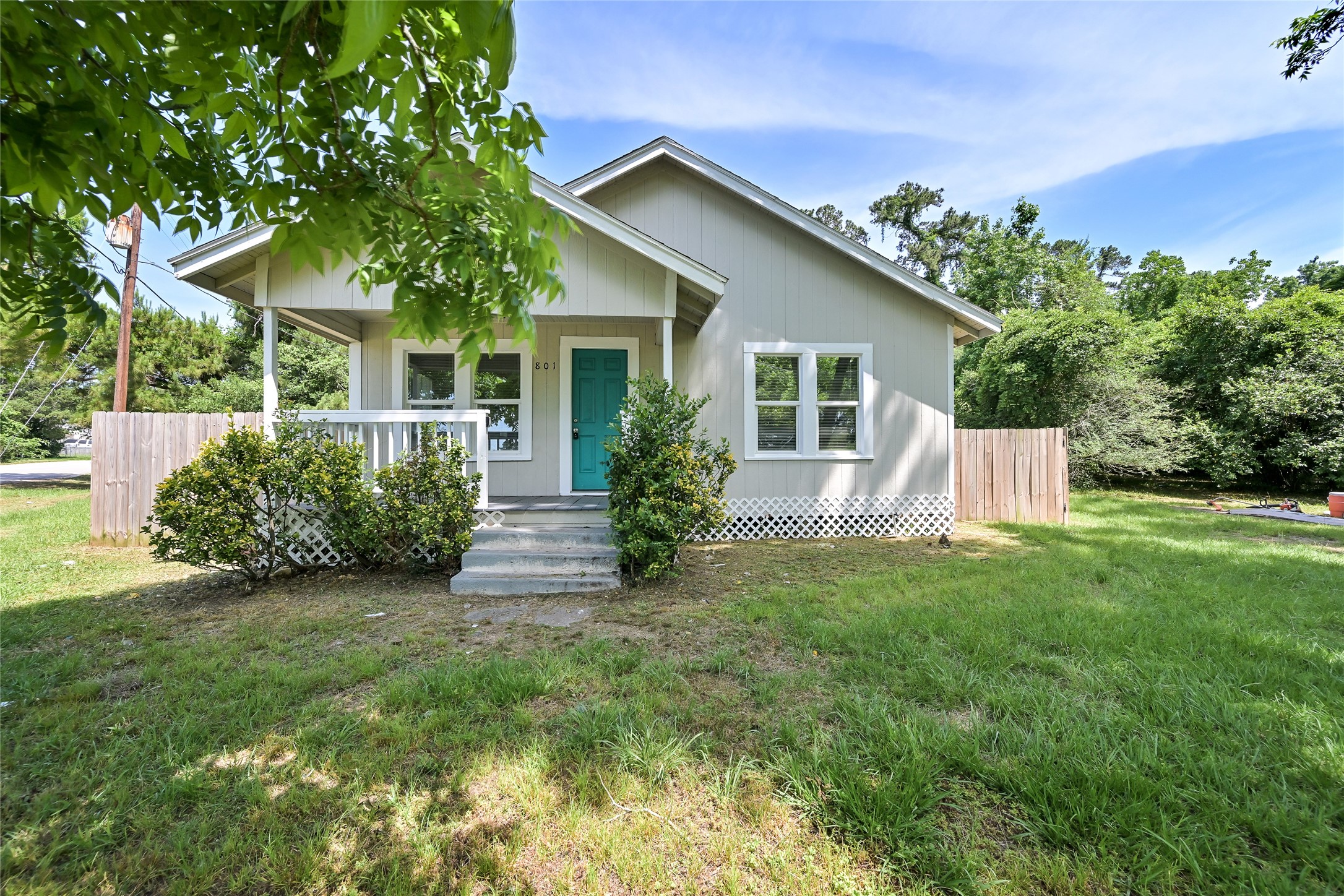 801 South Travis Ave  