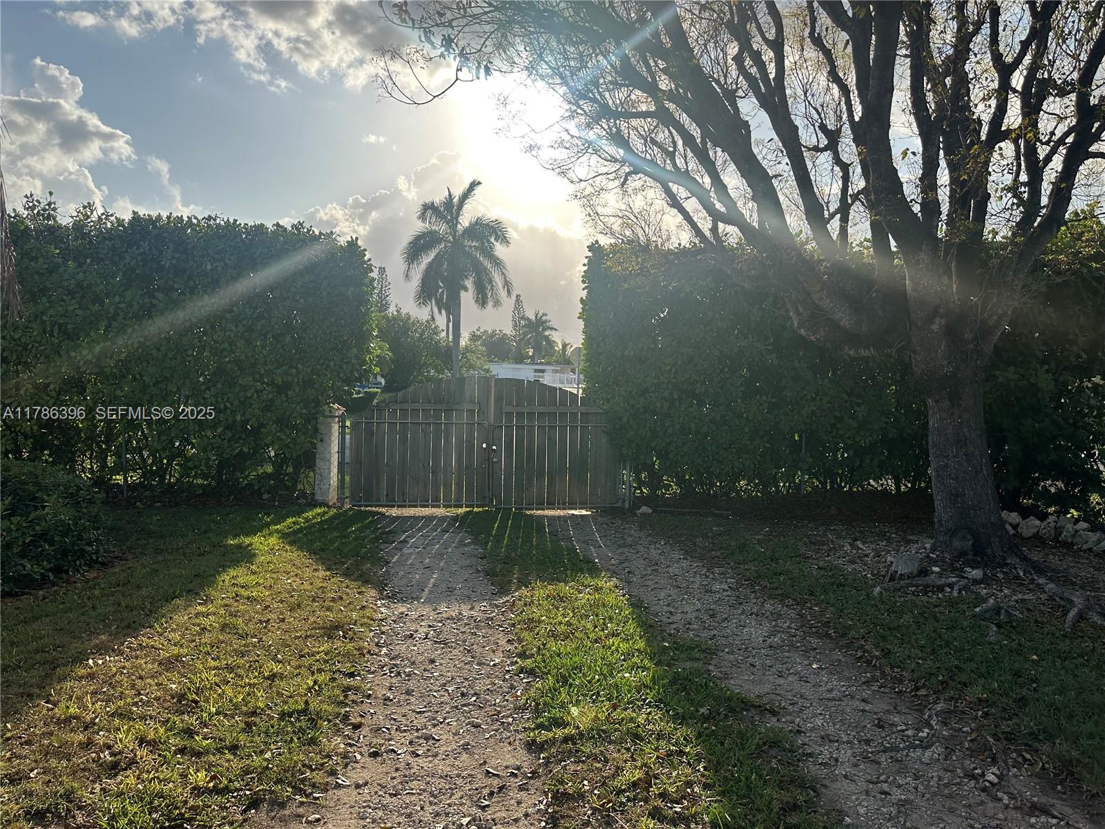 29035 Maine Road Homestead, FL 33033 - Photo 4 of 55
