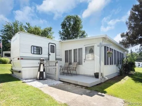 $59,000 | 7945 Lake Road, Sodus, NY 14555