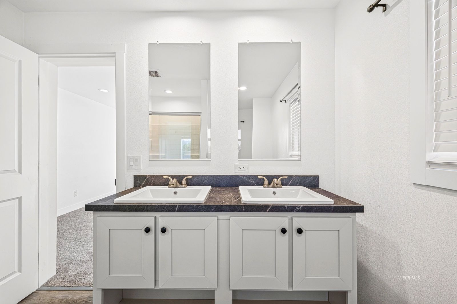 937 Spring Valley Parkway Spring Creek, NV 89815 - Photo 19 of 39