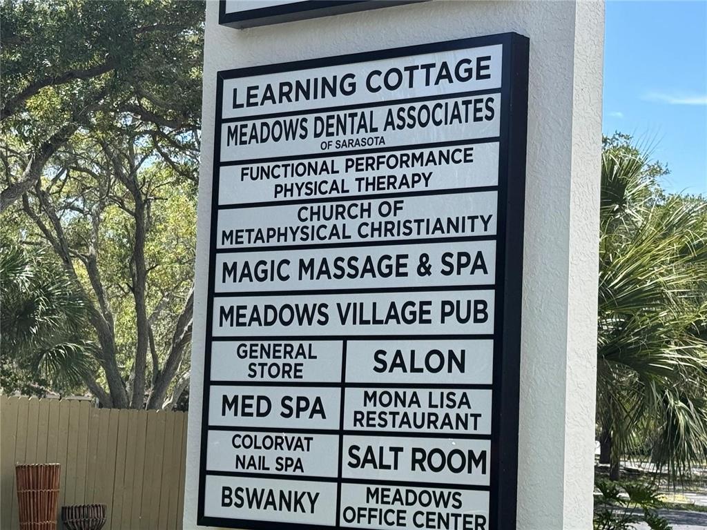 4884 Marsh Field Road Sarasota, FL 34235 - Photo 18 of 27