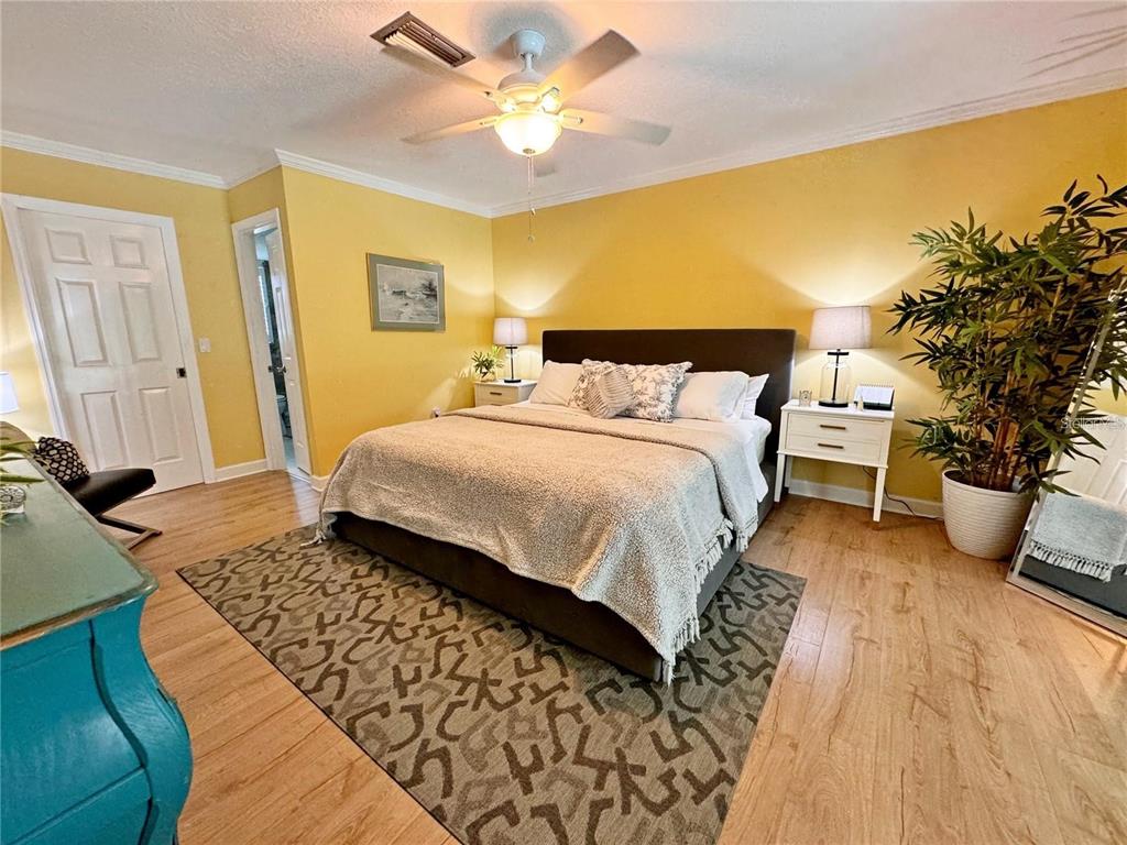 4884 Marsh Field Road Sarasota, FL 34235 - Photo 22 of 27