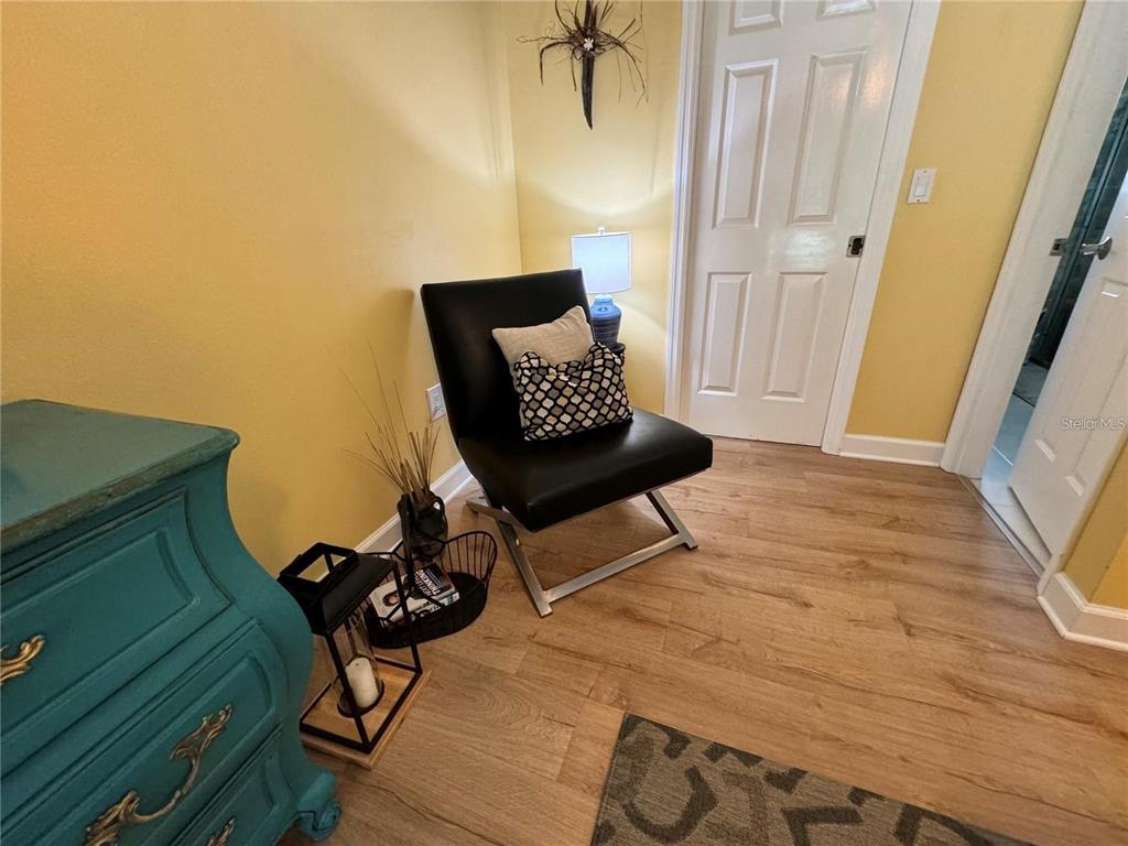 4884 Marsh Field Road Sarasota, FL 34235 - Photo 23 of 27