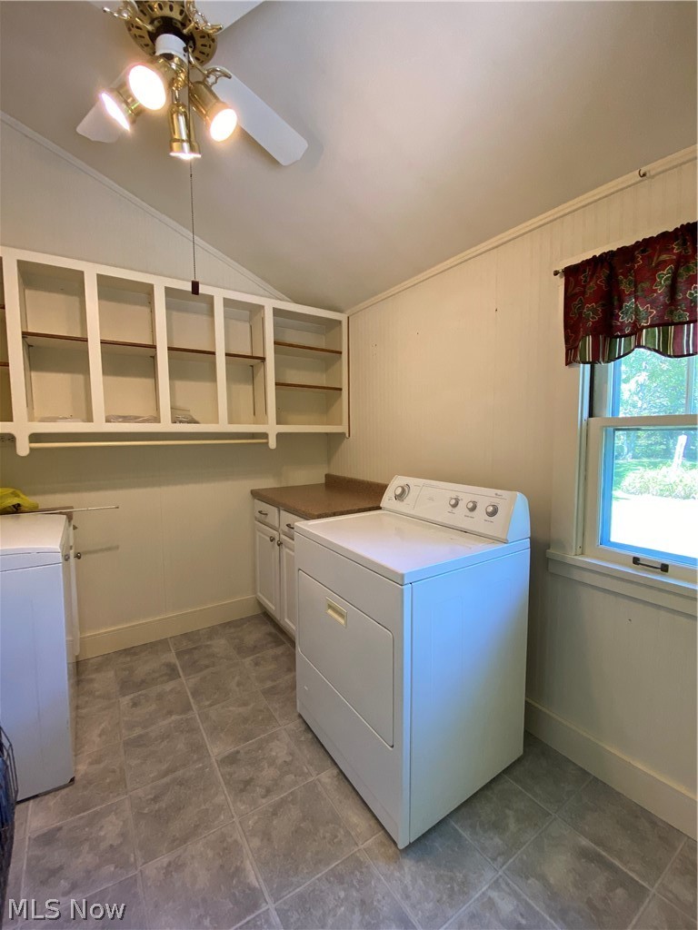 1615 Warner Road Southeast Hubbard, OH 44425 - Photo 16 of 35 Gallery Image 16