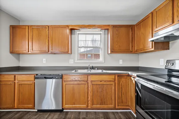 $995 | 5867 Julien Road, Hopkinsville, KY 42240