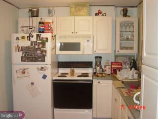 1544 Collings Road Camden, NJ 08104 - Photo 3 of 6