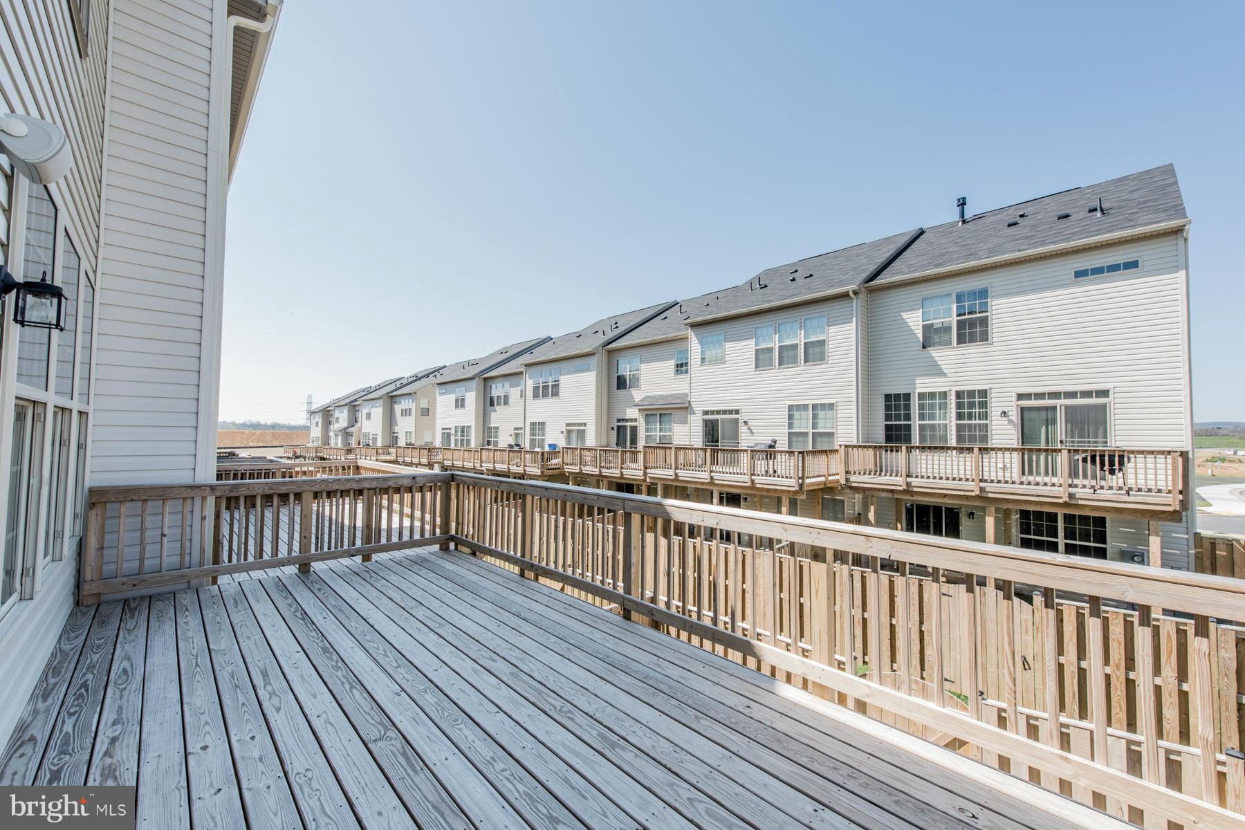 4752 Cambria Road Frederick, MD 21703 - Photo 27 of 30 Deck