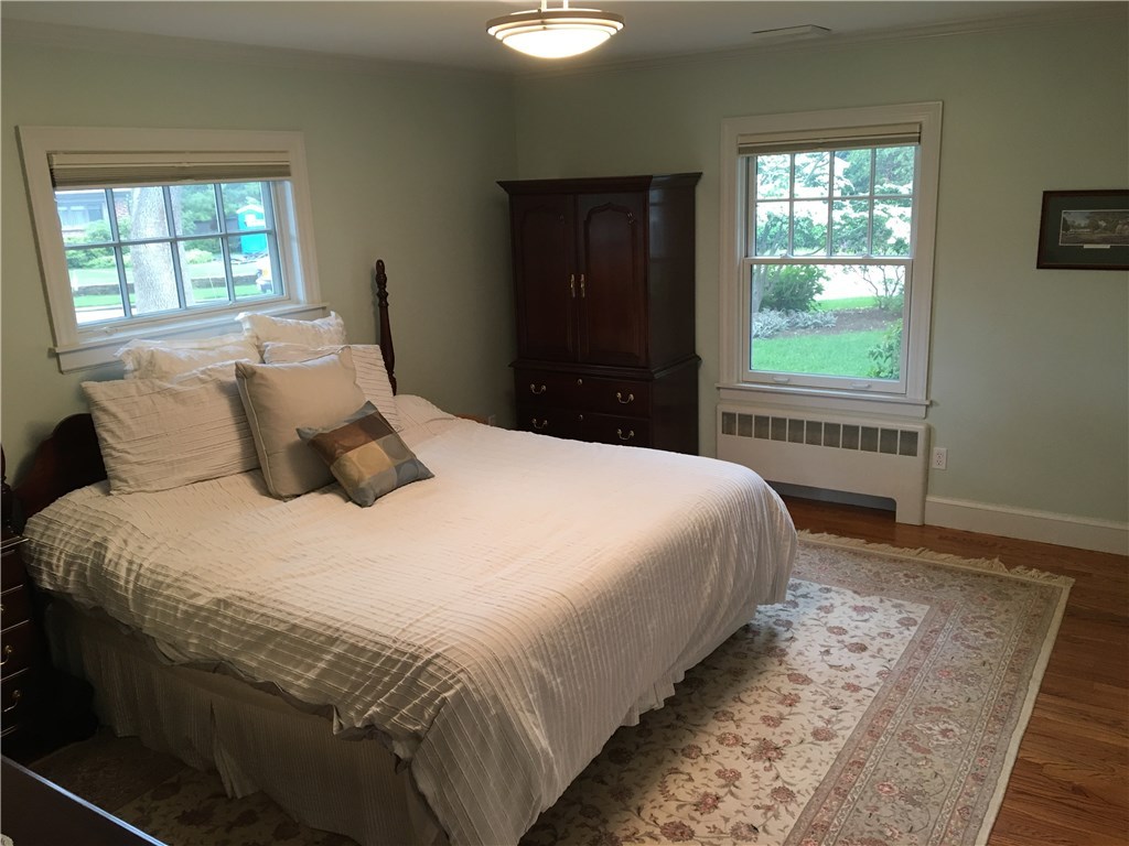 21 Telford Road Barrington, RI 02806 - Photo 16 of 26