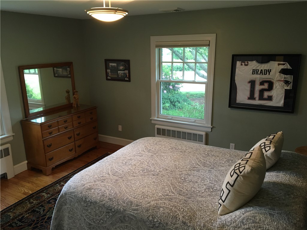 21 Telford Road Barrington, RI 02806 - Photo 19 of 26