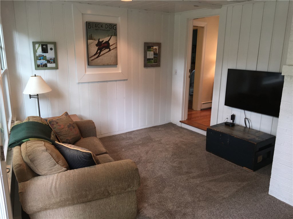 21 Telford Road Barrington, RI 02806 - Photo 22 of 26