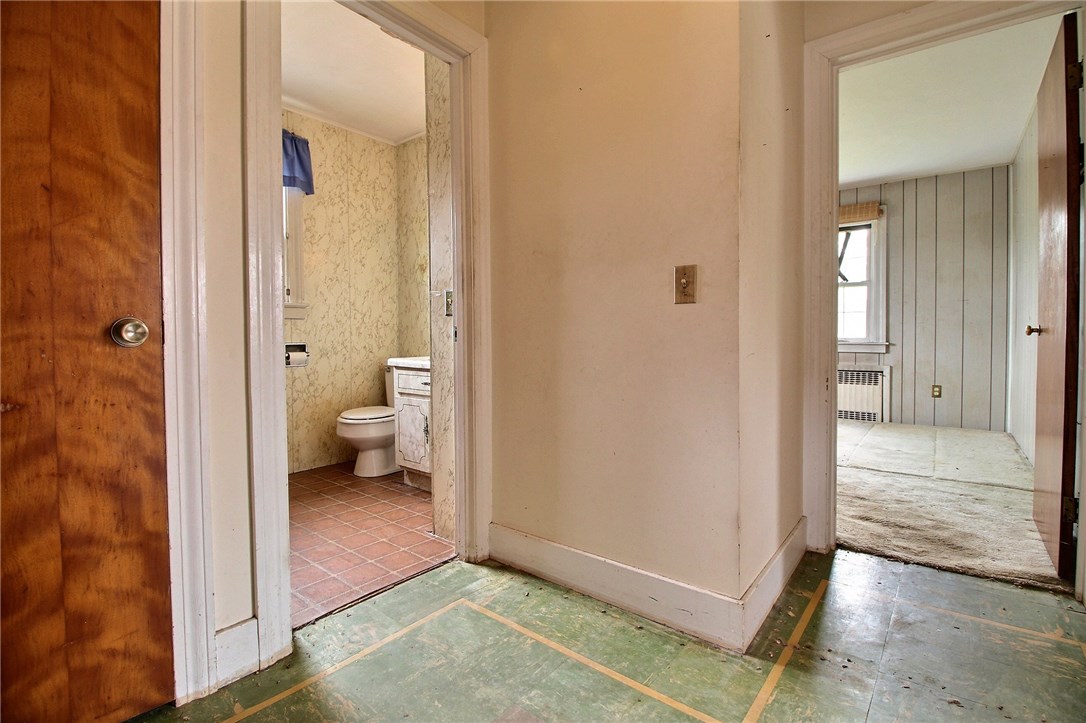 7 Batterson Avenue Westerly, RI 02891 - Photo 10 of 28