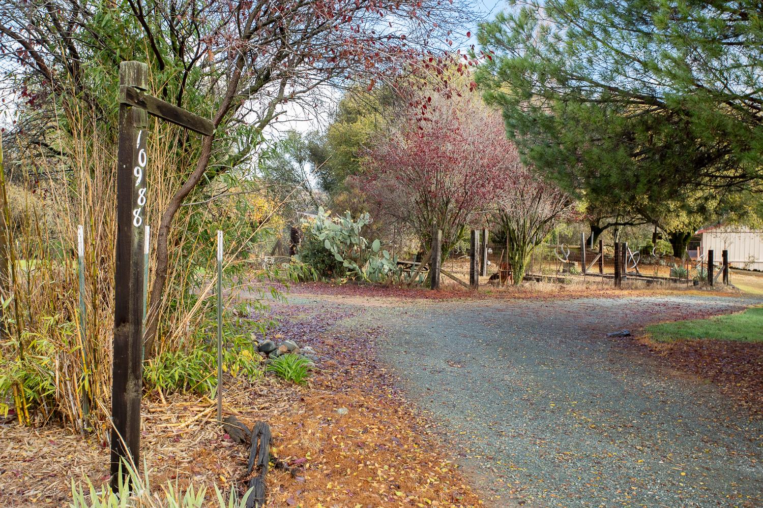 10988 Pleasant Valley Road Penn Valley, CA 95946 - Photo 22 of 90