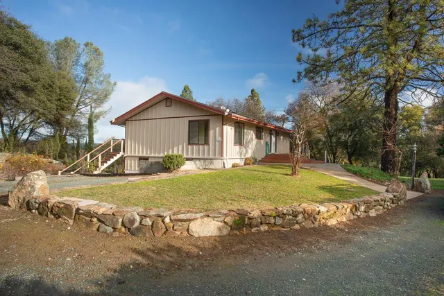 $499,900 | 10988 Pleasant Valley Road, Penn Valley, CA 95946
