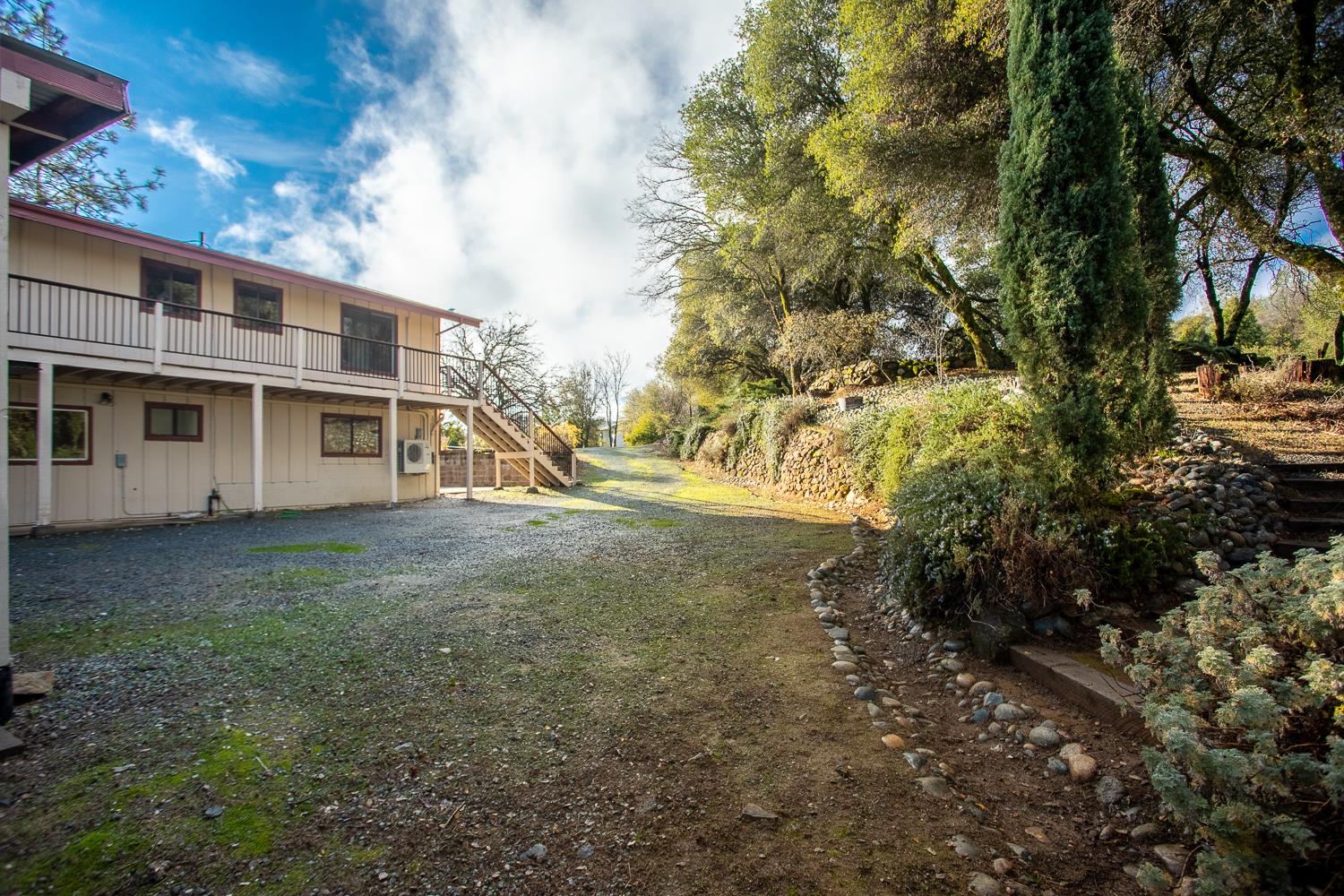 10988 Pleasant Valley Road Penn Valley, CA 95946 - Photo 35 of 90