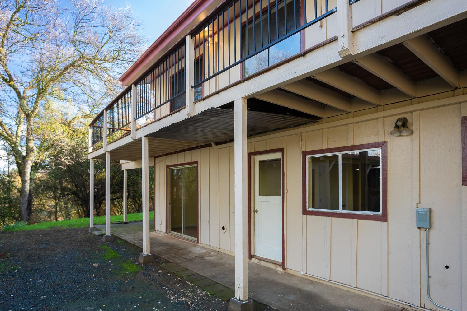 10988 Pleasant Valley Road Penn Valley, CA 95946 - Photo 45 of 90