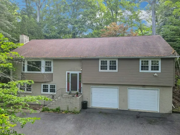 $690,000 | 297 Pines Lake Drive East, Wayne, NJ 07470