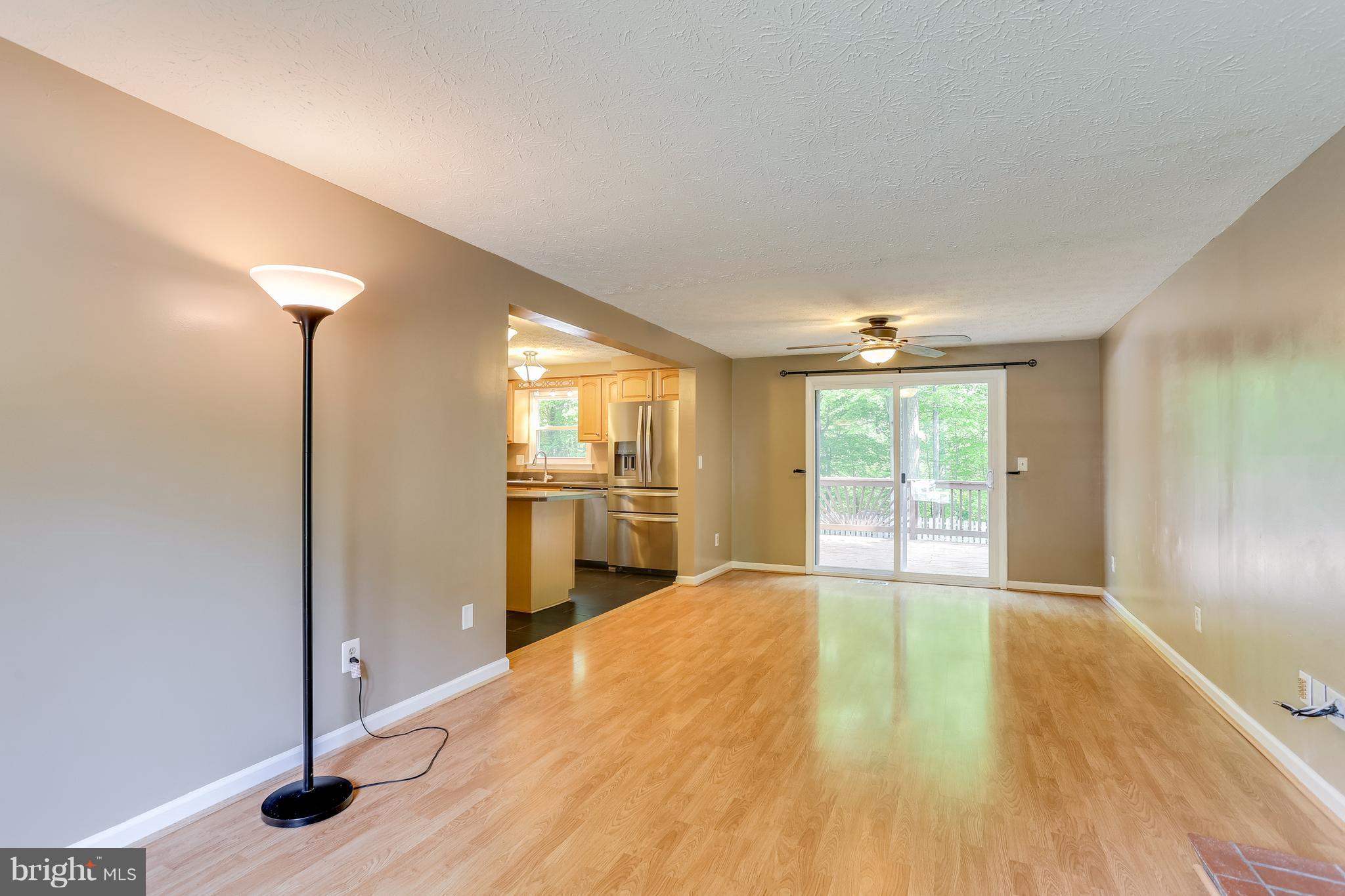 2746 Parallel Path Abingdon, MD 21009 - Photo 4 of 30 Wood laminate floors