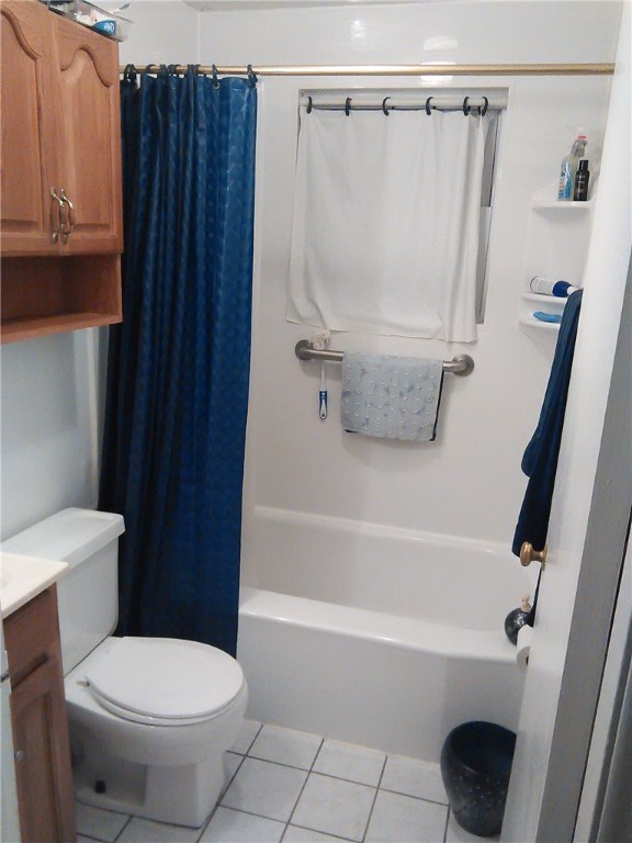 27 Rice Street Warwick, RI 02886 - Photo 6 of 13
