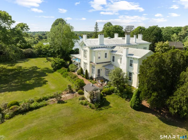 $3,595,000 | 259 North Main Street, Stonington, CT 06378