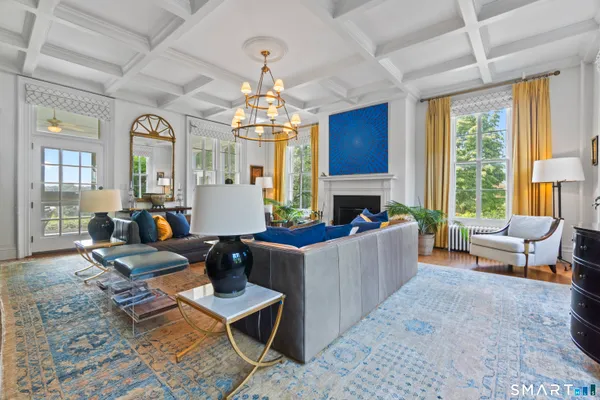 $3,595,000 | 259 North Main Street, Stonington, CT 06378