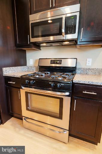 7026 Belclare Road Baltimore, MD 21222 - Photo 21 of 30 Kitchen