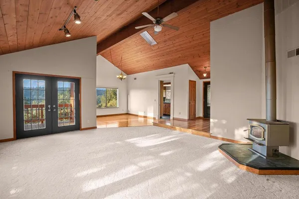 $699,000 | 3000 Espina Loma Drive, Camino, CA 95709