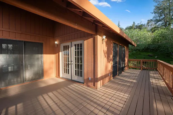 $699,000 | 3000 Espina Loma Drive, Camino, CA 95709