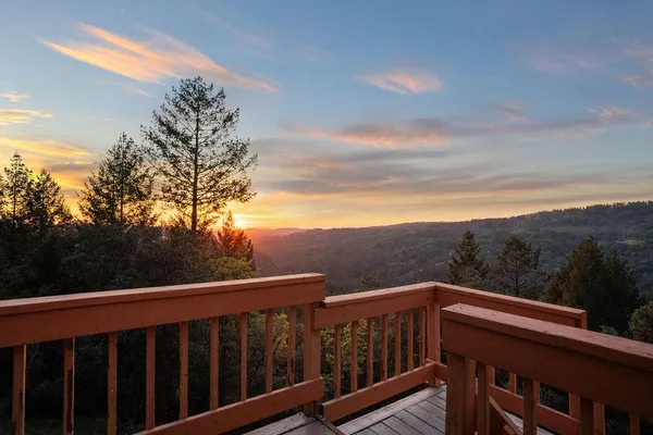 $699,000 | 3000 Espina Loma Drive, Camino, CA 95709