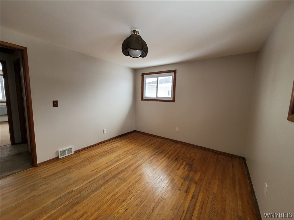 41 Sandra Drive Lackawanna, NY 14218 - Photo 15 of 35