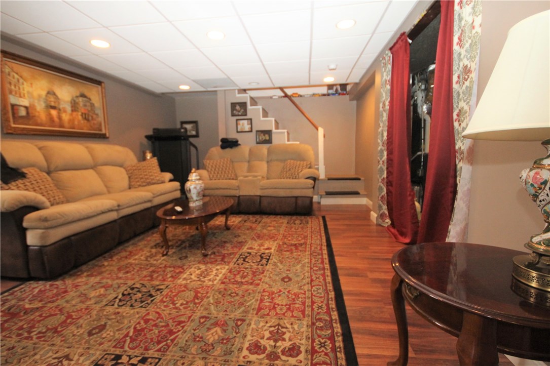 31 Audubon Road Warwick, RI 02888 - Photo 21 of 34