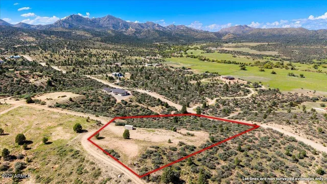 $139,900 | 16655 Blue Sky Drive, Unit 70, Peeples Valley, AZ 86332