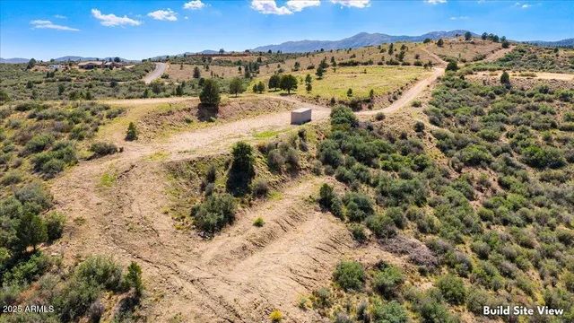 $139,900 | 16655 Blue Sky Drive, Unit 70, Peeples Valley, AZ 86332