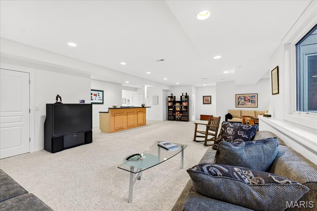 21 Old Belle Monte Road Chesterfield, MO 63017 - Photo 38 of 50