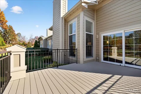 $825,000 | 21 Old Belle Monte Road, Chesterfield, MO 63017