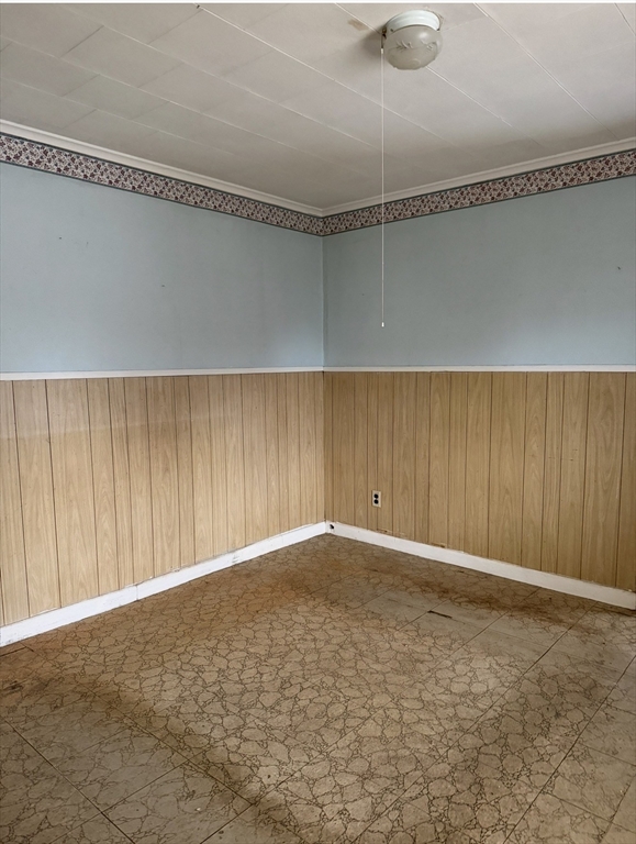 8 Mt Pleasant Street Webster, MA 01570 - Photo 4 of 4 a view of an empty room