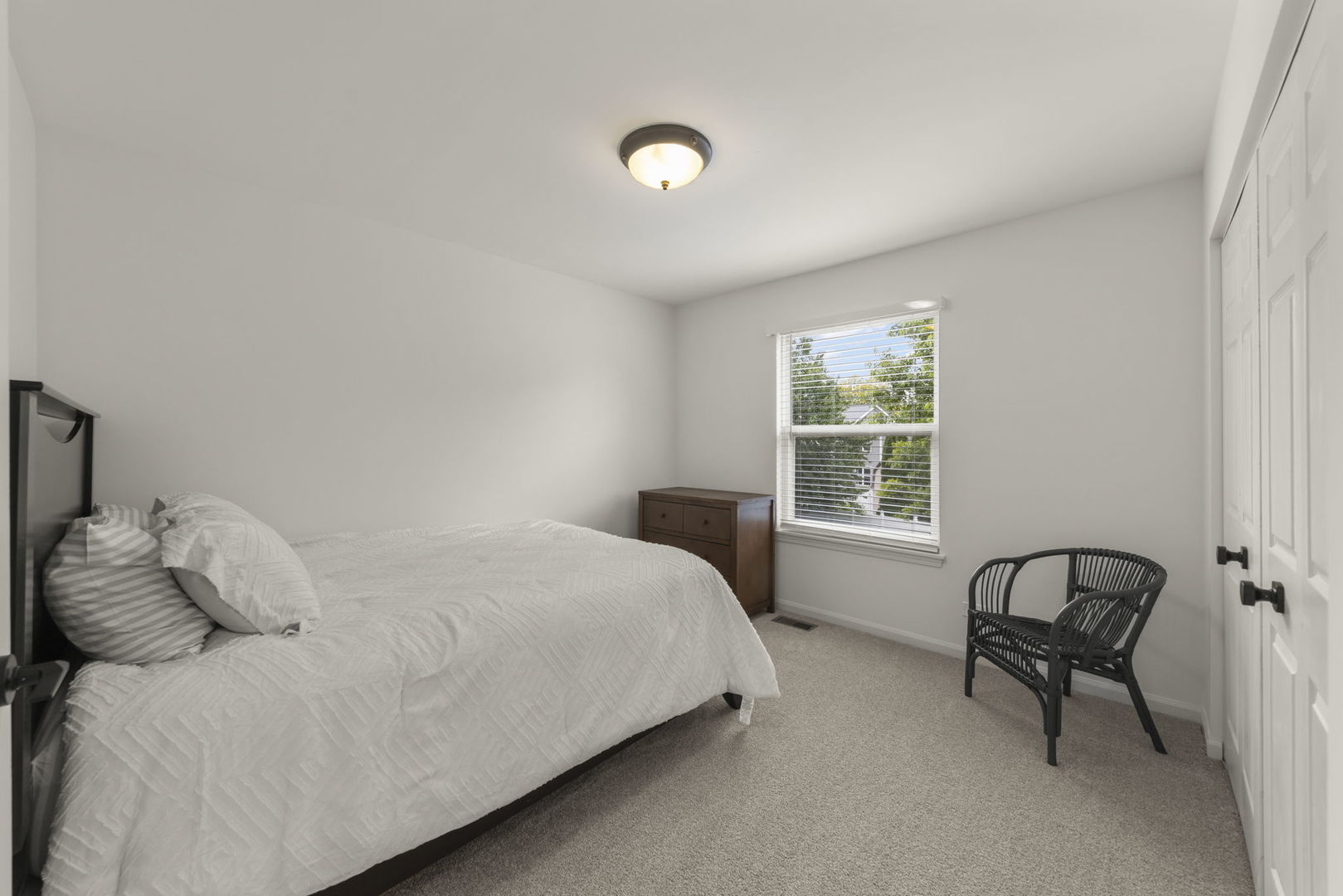 71 Cold Spring Court Aurora, IL 60506 - Photo 21 of 44 Gallery Image 21