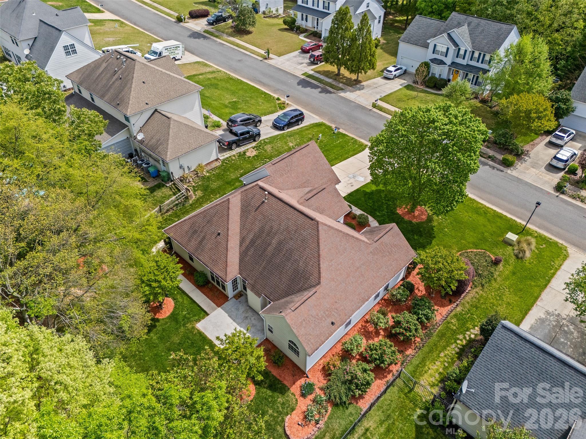127 Nims Spring Drive Fort Mill, SC 29715 - Photo 3 of 44