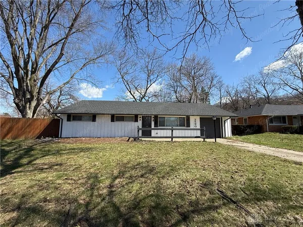 $1,975 | 3590 Hertland Drive, Dayton, OH 45439