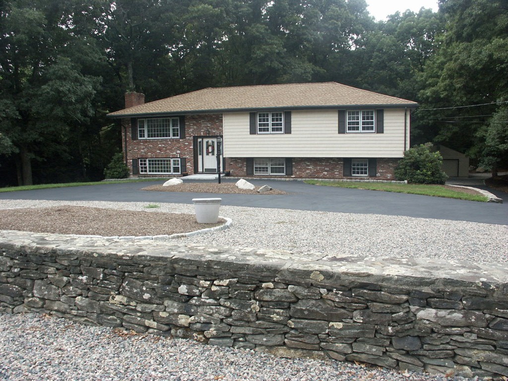 155 Alder Road Westwood, MA 02090 - Photo 1 of 19 Gallery Image 1