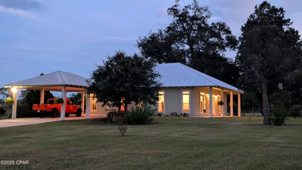 $699,000 | 5223 Palamino Lane, Greenwood, FL 32443