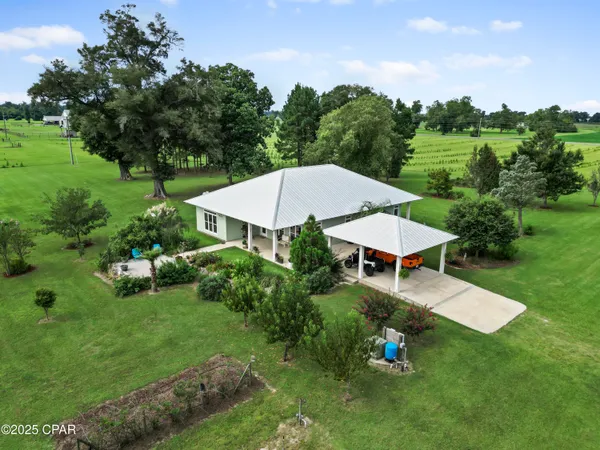 $724,000 | 5223 Palamino Lane, Greenwood, FL 32443