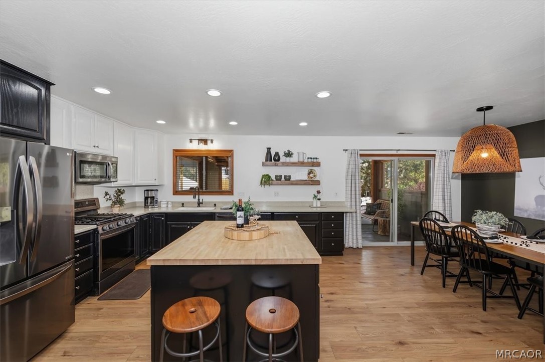 42698 Fox Farm Road Big Bear Lake, CA 92315 - Photo 14 of 46