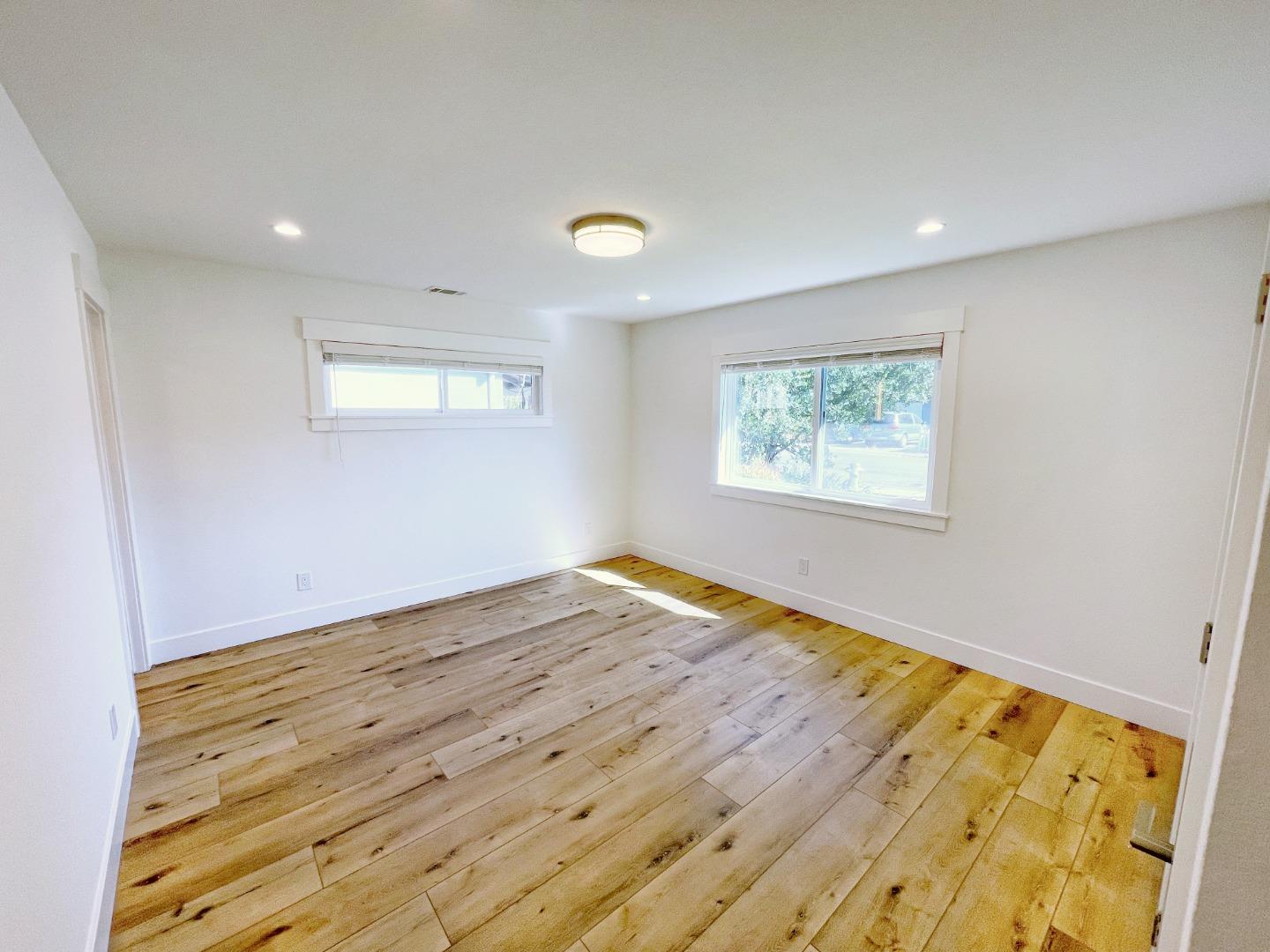808 Sonia Way Mountain View, CA 94040 - Photo 16 of 20 a view of an empty room and window