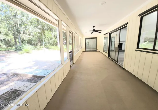 a view of an entryway