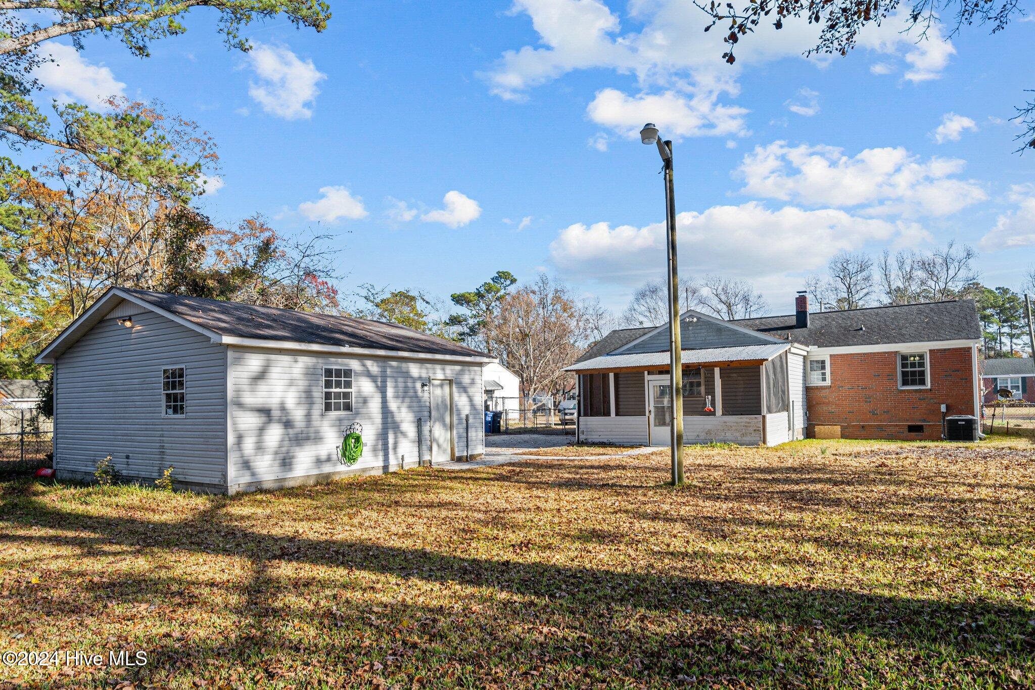 507 Cheyenne Road Jacksonville, NC 28540 - Photo 45 of 51 45-web-or-mls-15